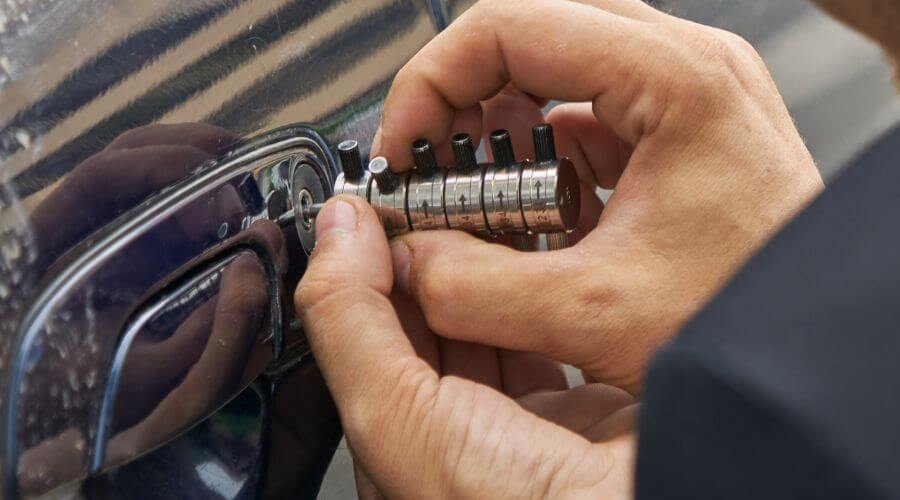 Professional gutter cleaning in Rushville, NE